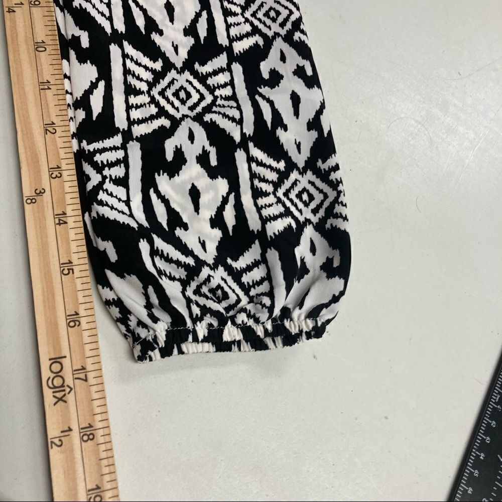 ALL FOR COLOR  Women’s Black & White Geometric Design Fit&Flare Dress Size Small - Picture 8 of 10